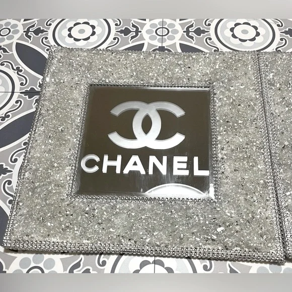 Luxury Designer Inspired Handmade
Hanging Mirror, Silver Glass, Wall Decor - Picture 7 of 11